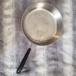 Revere Ware Stainless Steel 9 Inch Frying Pan w Black Handle